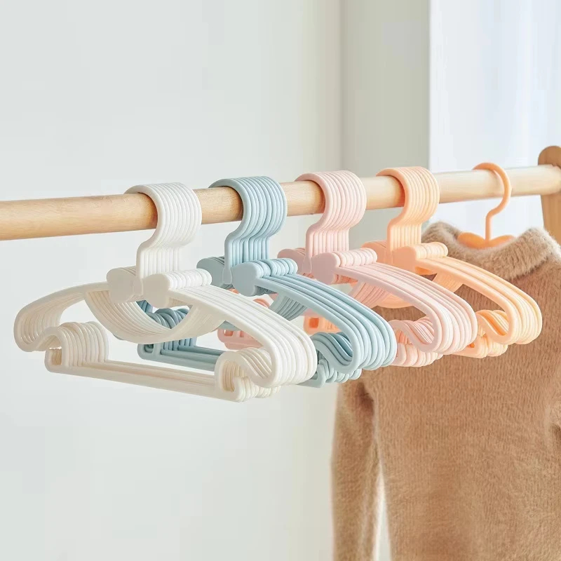 10 Pezzi Appendiabiti per Bamb - Baby Clothing Hanging Rack recensione e prezzo